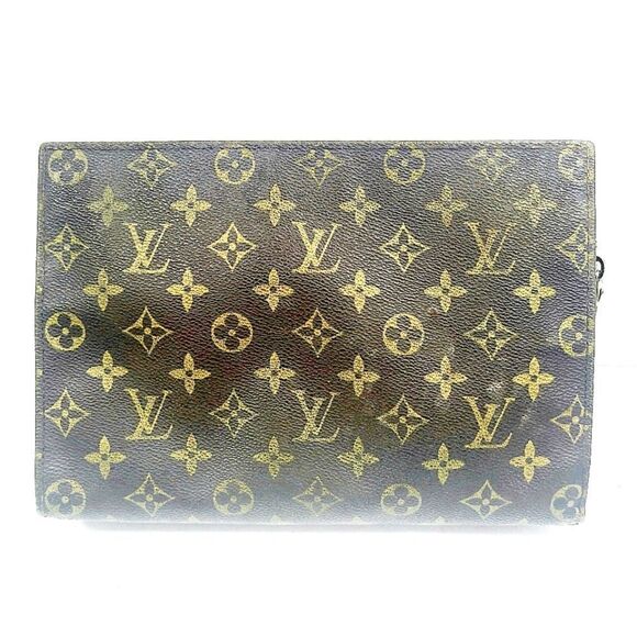 Louis Vuitton Leather Clutch Bag - Picture 1 of 5